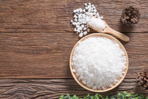 Magnesium Sulfate: Boost Gardens & Body