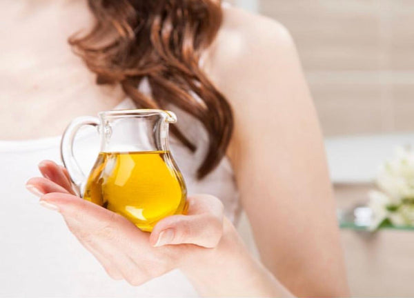 Revitalize Your Locks with Olive Oil for Hair: A Simple At-Home Treatment