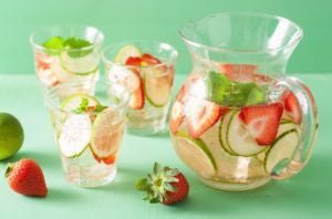 Supreme Detox Water: A Refreshing Blend for Total Rejuvenation - Hyaluxe Body