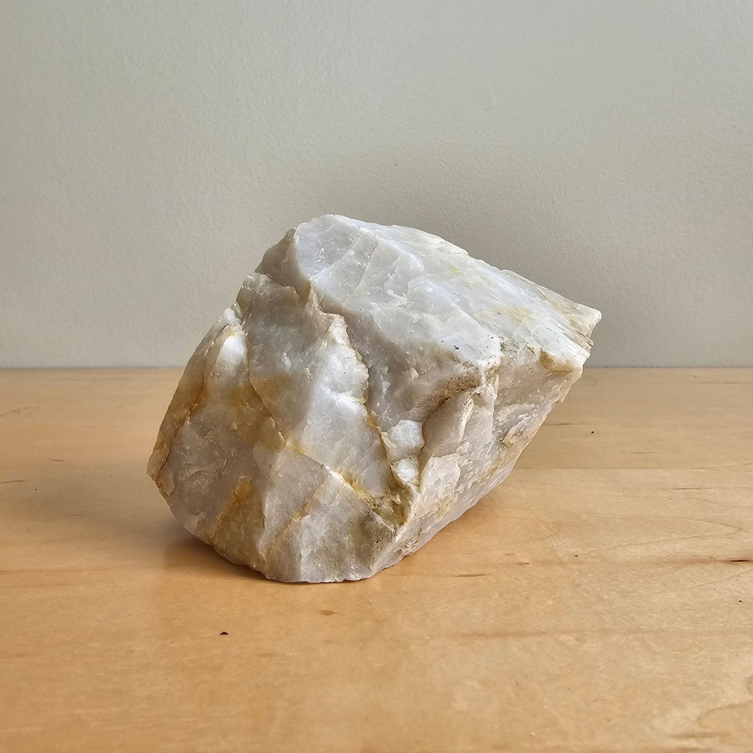 1.8lb Raw Milky Quartz Stone - Hyaluxe Body