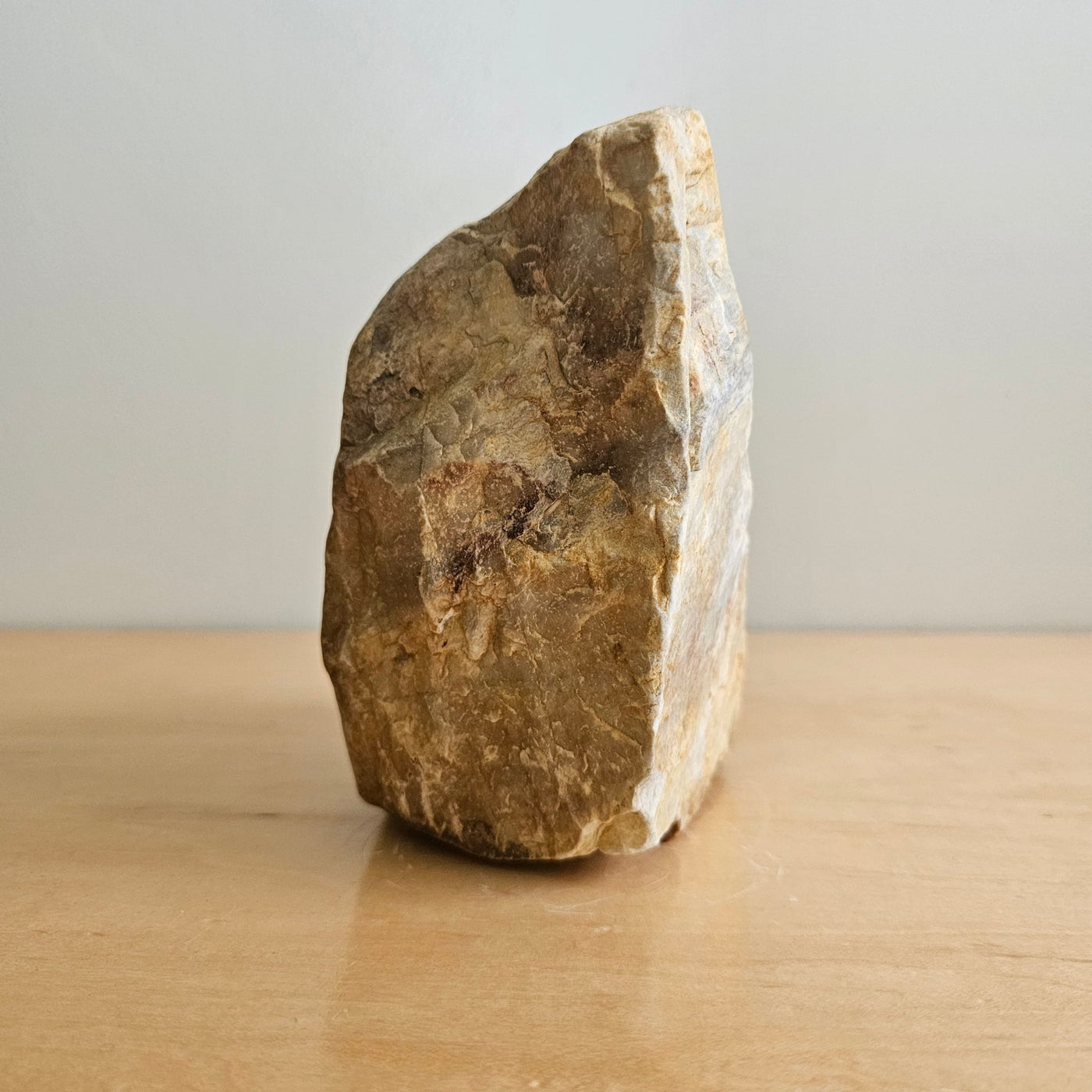 Earths Design Appalachian Grounding Stone - Hyaluxe Body