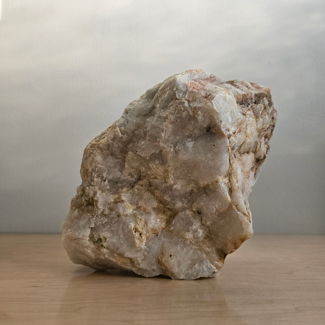 Earths Facets 26lb Raw Quartz - Hyaluxe Body