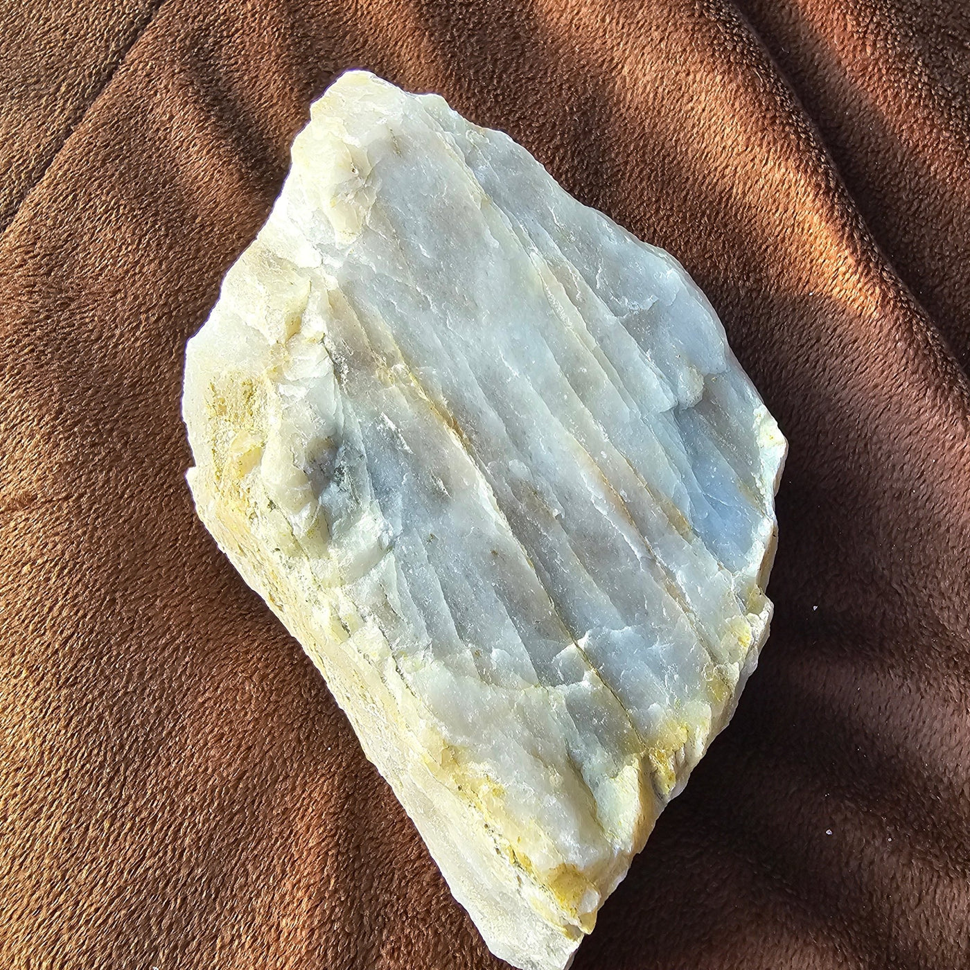 Striped Raw Milky Quartz Stone - Hyaluxe Body