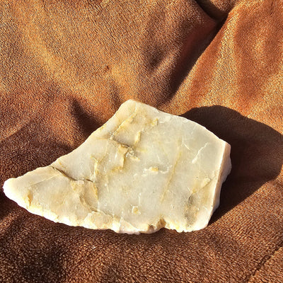 Triangular Natural Quartz Stone - Hyaluxe Body