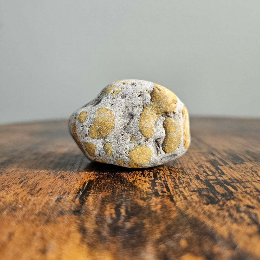 Yellow Speckled Riverstone - Hyaluxe Body