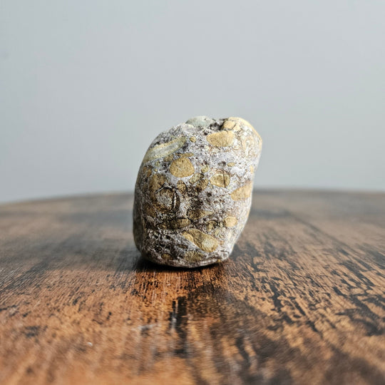 Yellow Speckled Riverstone - Hyaluxe Body