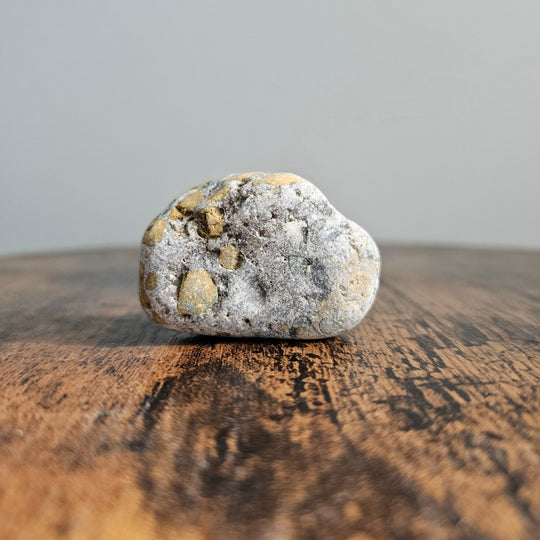 Yellow Speckled Riverstone - Hyaluxe Body